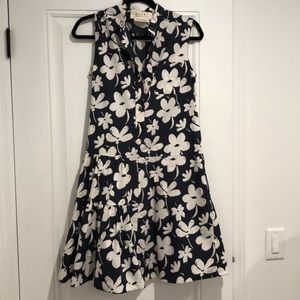 Navy & White Floral 💙 MARNI dress